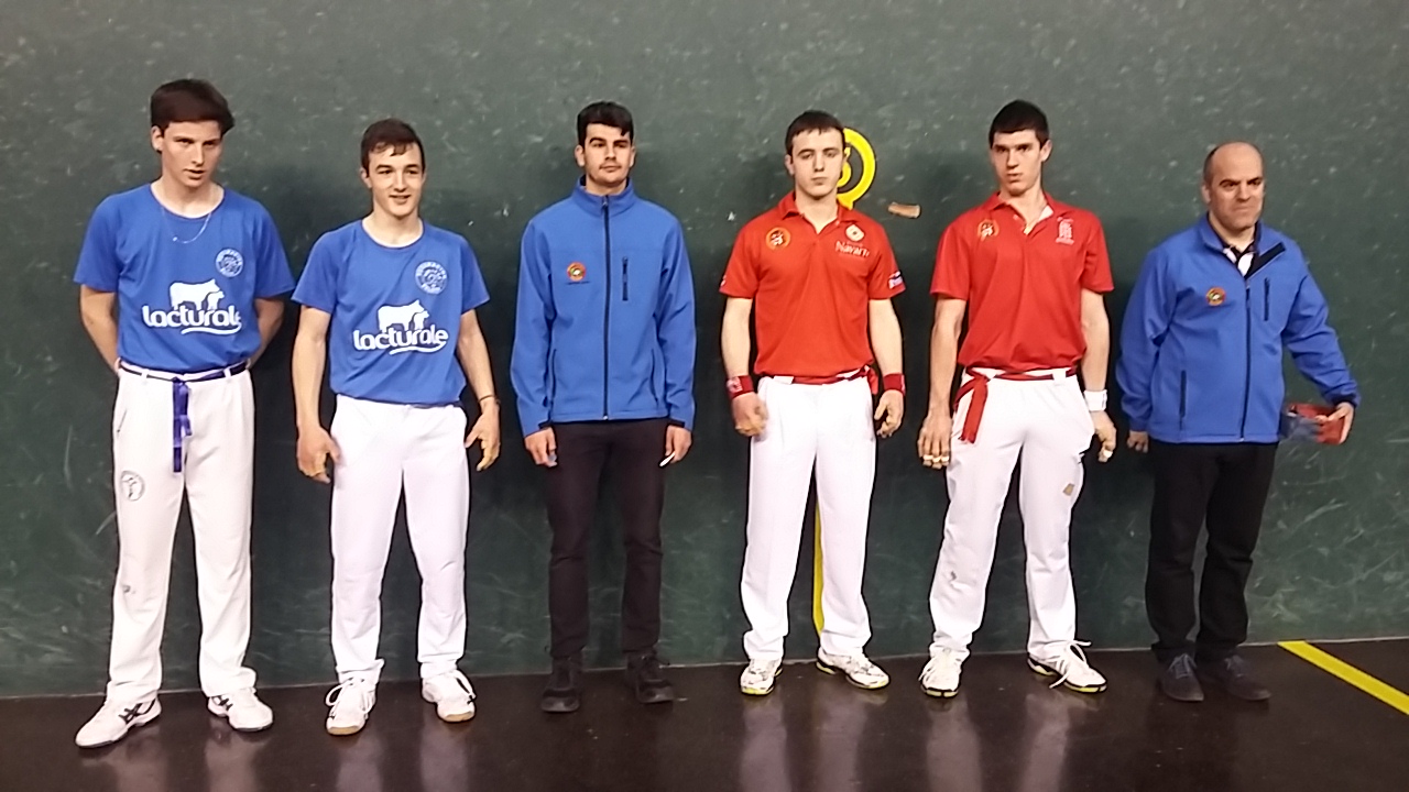 Esparza-Amatriain en pala corta e Igoa-Apezetxea en mano parejas, campeones del Federaciones Juvenil